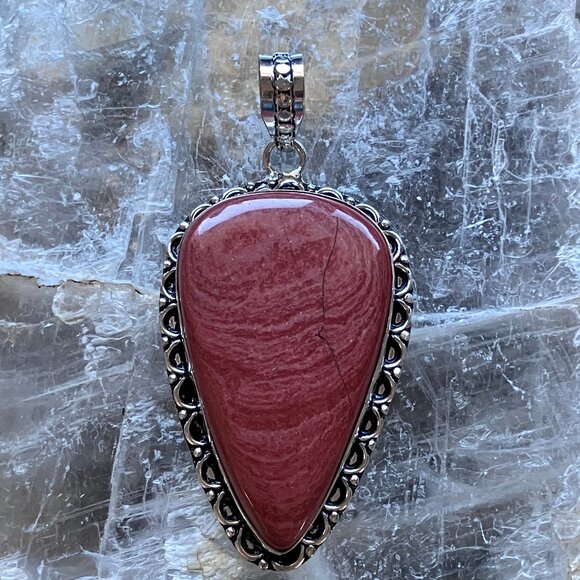 Red Rainbow Jasper Pendant Stone Crystal Jewelry - Picture 6 of 7